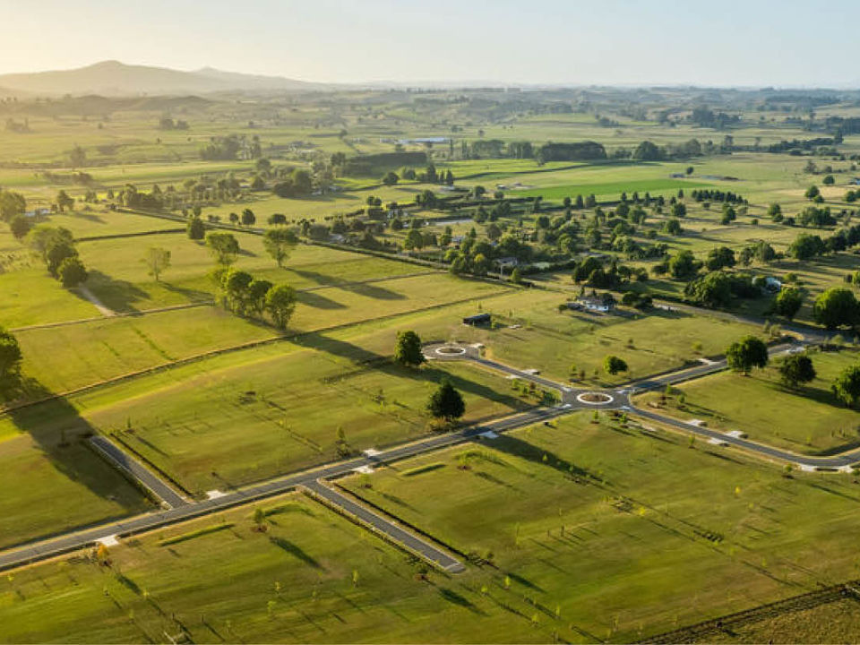 THE LOCATION - MATAMATA